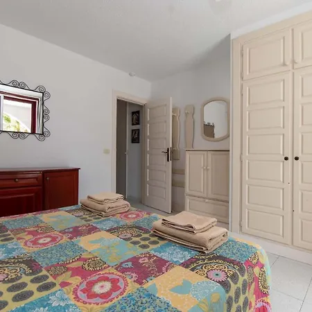 Park Santiago Iv 69 - Two Bed With Large South Facing Balcony Apartment Playa de las Americas (Tenerife)