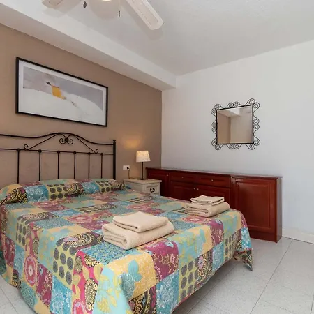 Park Santiago Iv 69 - Two Bed With Large South Facing Balcony Playa de las Americas (Tenerife)