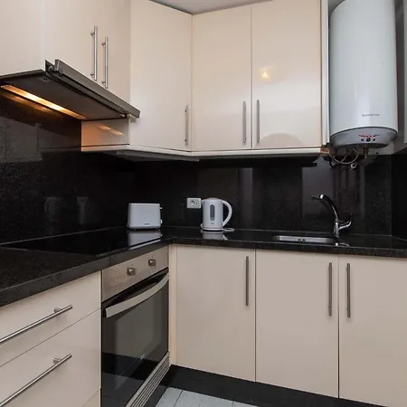 Apartment Park Santiago Iv 69 - Two Bed With Large South Facing Balcony Playa de las Americas (Tenerife)