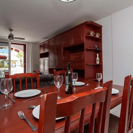 Park Santiago Iv 69 - Two Bed With Large South Facing Balcony